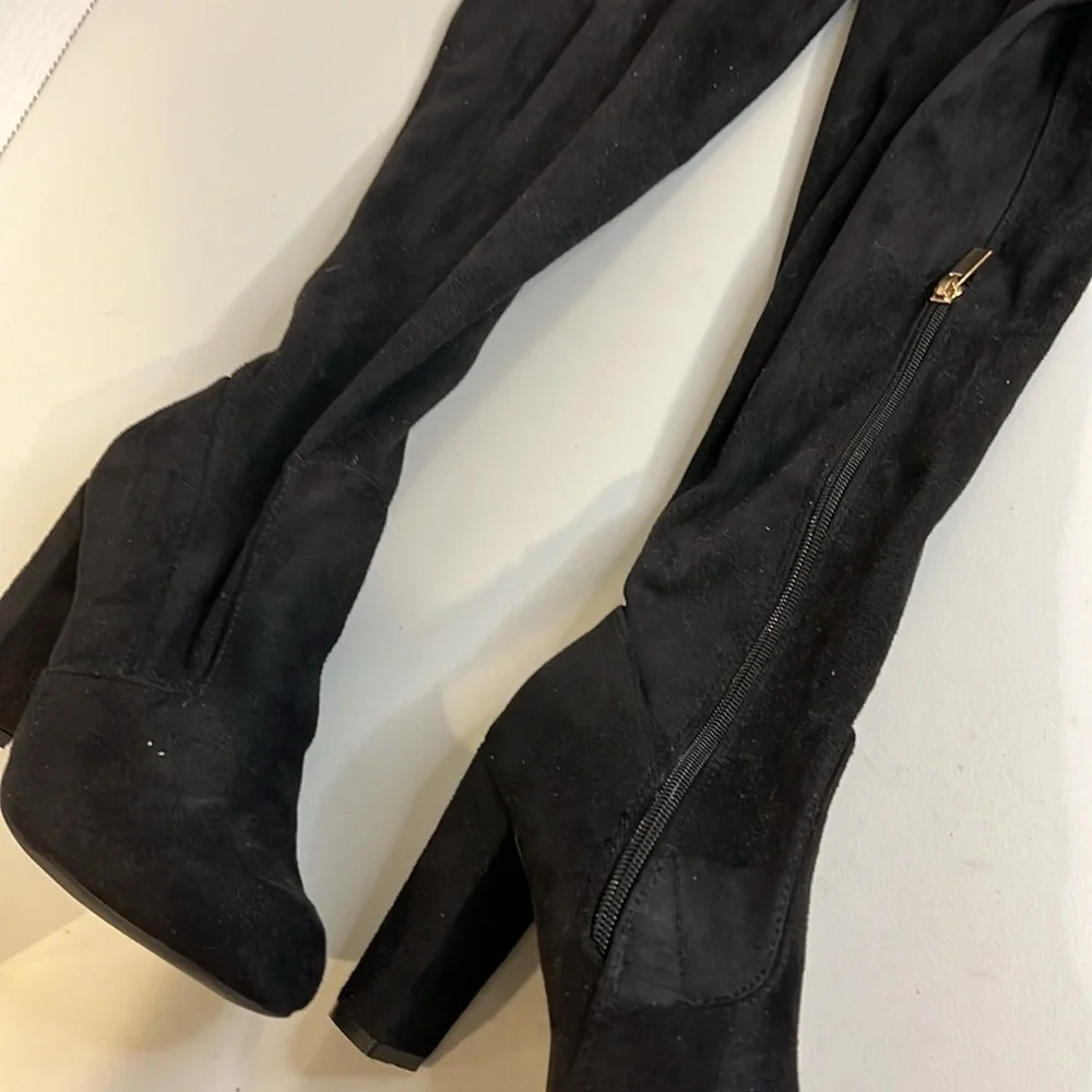 Over The Knee Suede Boots Size 7.5